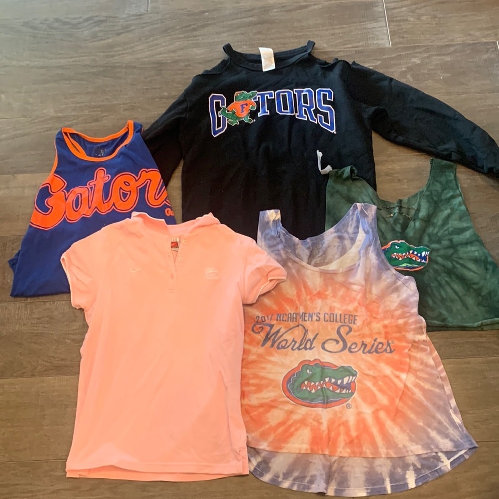 BUNDLE of cute GATOR tops